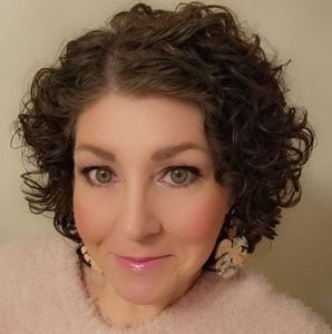 Meet your Posher, Wendy